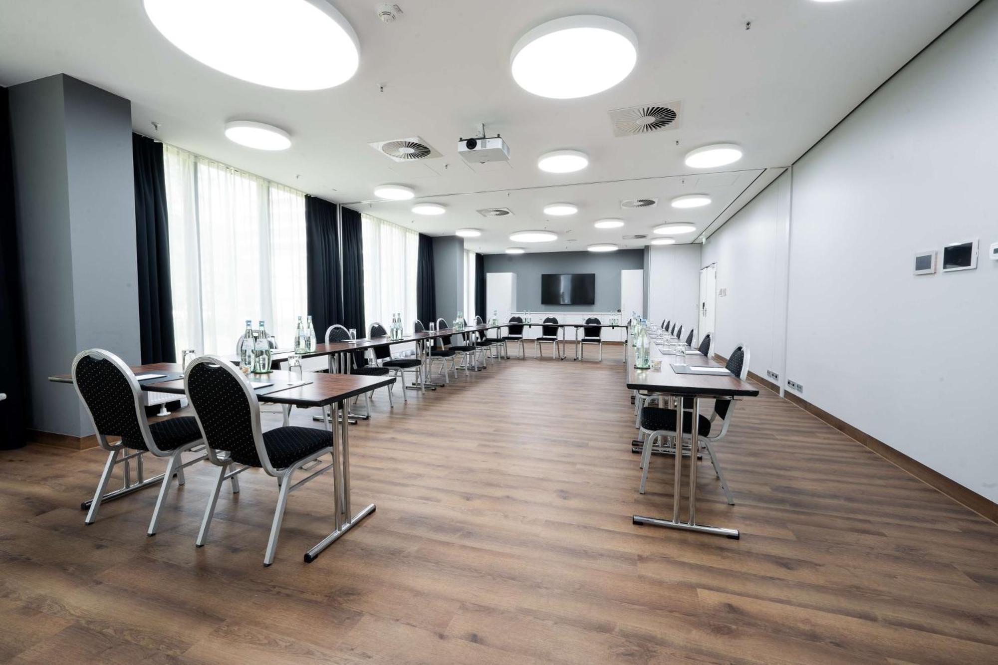 Radisson Blu Conference Hotel, Düsseldorf Esterno foto